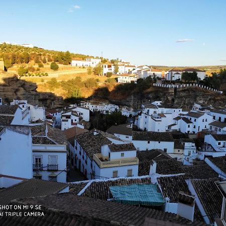 Setenil De Las Bodegas La Casita De Evita מראה חיצוני תמונה